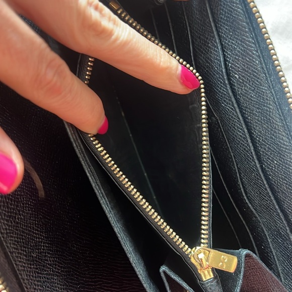 Dolce & Gabbana Black Agenda/Wallet - Picture 9 of 12